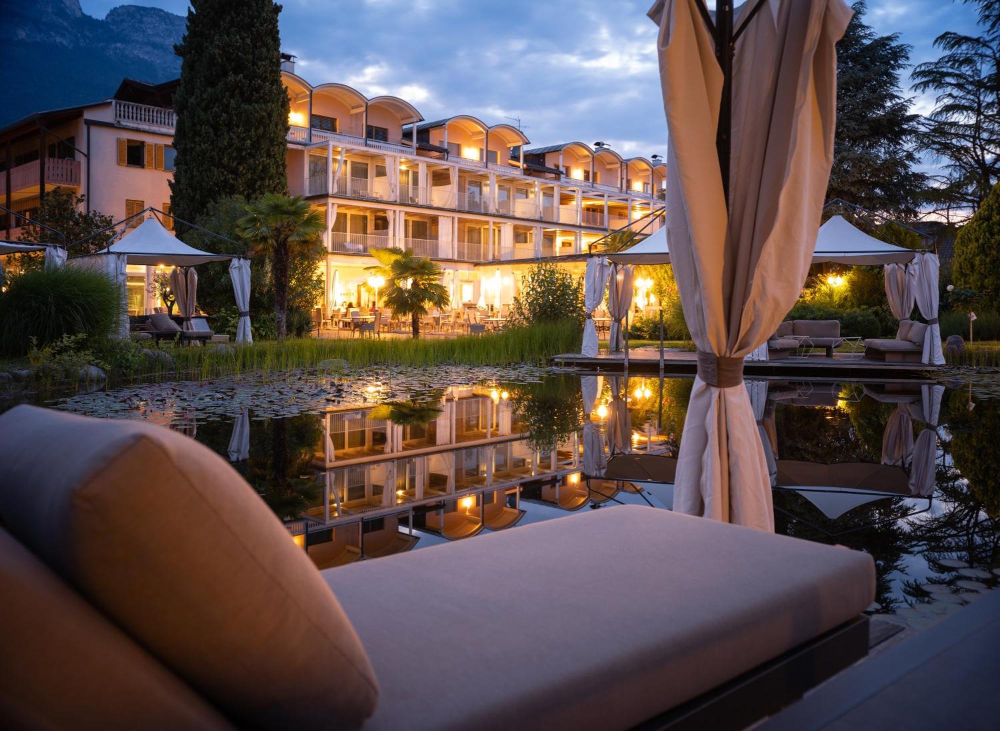 Hotel Weingarten Appiano Sulla Strada Del Vino Esterno foto
