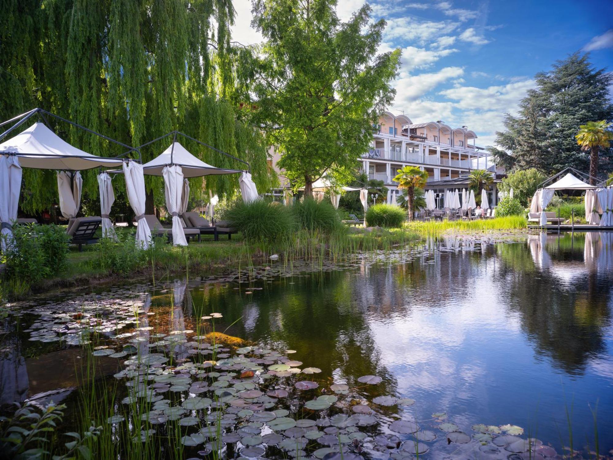 Hotel Weingarten Appiano Sulla Strada Del Vino Esterno foto