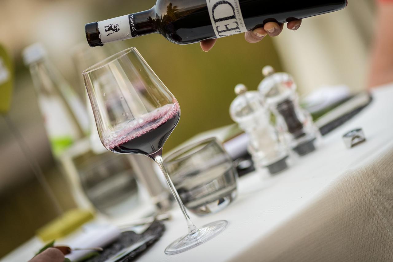 Hotel Weingarten Appiano Sulla Strada Del Vino Esterno foto