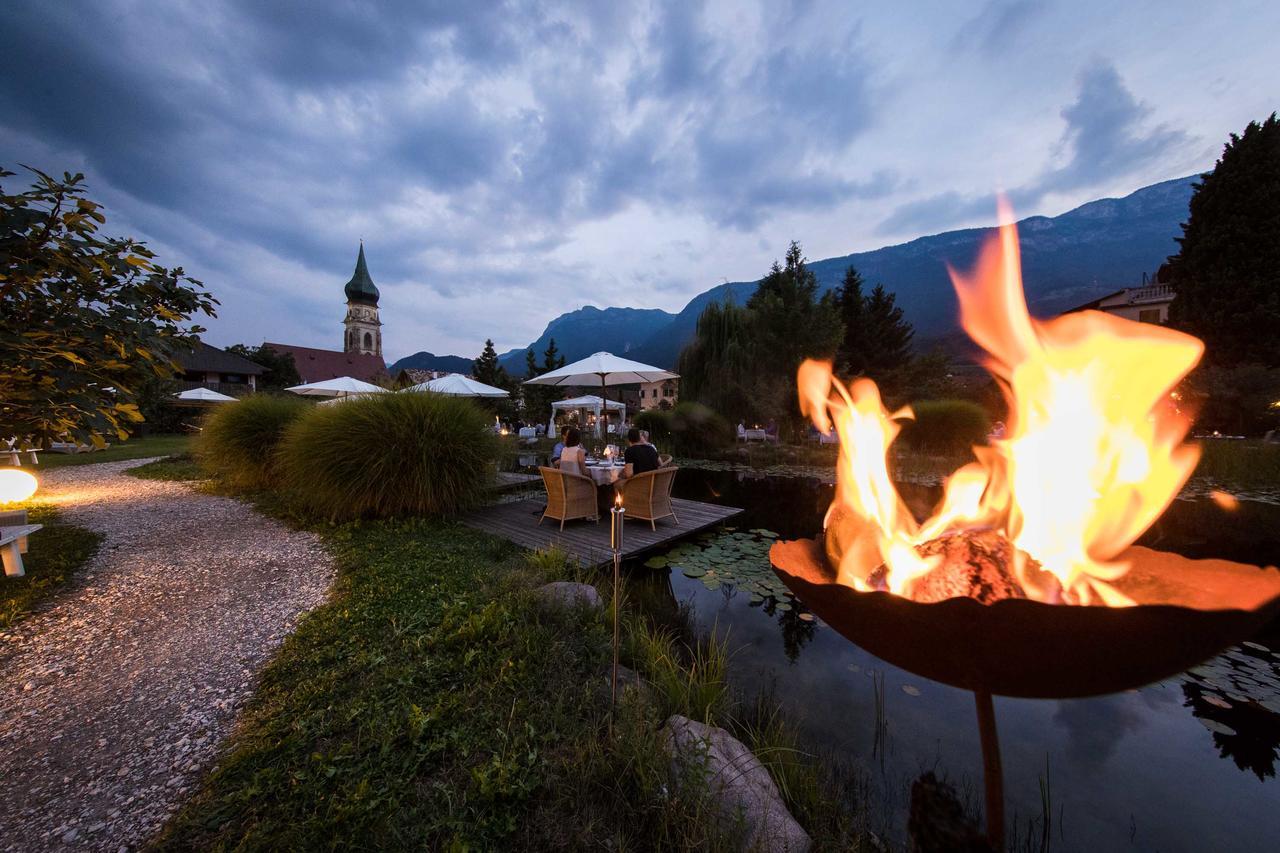 Hotel Weingarten Appiano Sulla Strada Del Vino Esterno foto